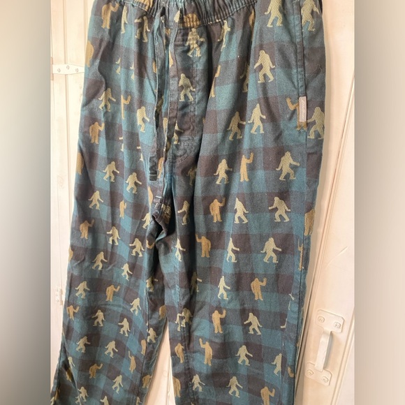 Eddie Bauer Pajama Pants Mens S Blue Plaid Sasquatch Big Foot Flannel - Picture 4 of 12